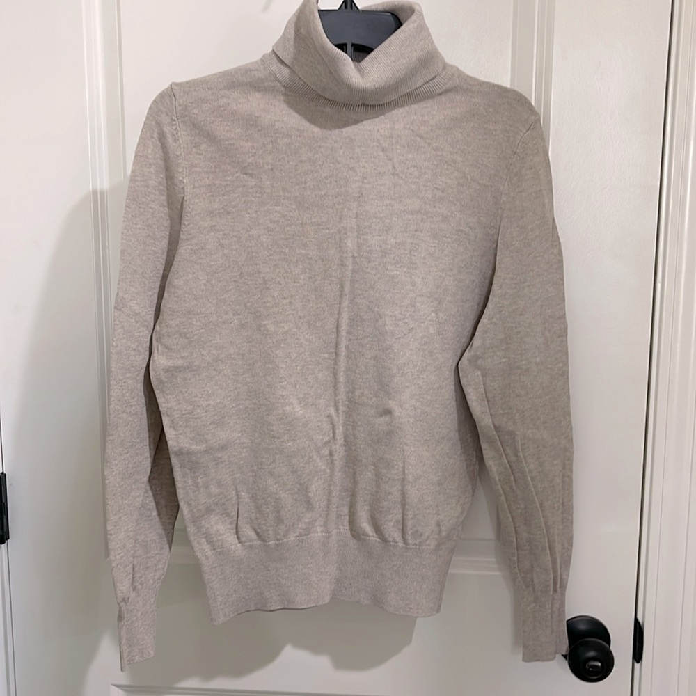 H&M turtleneck
